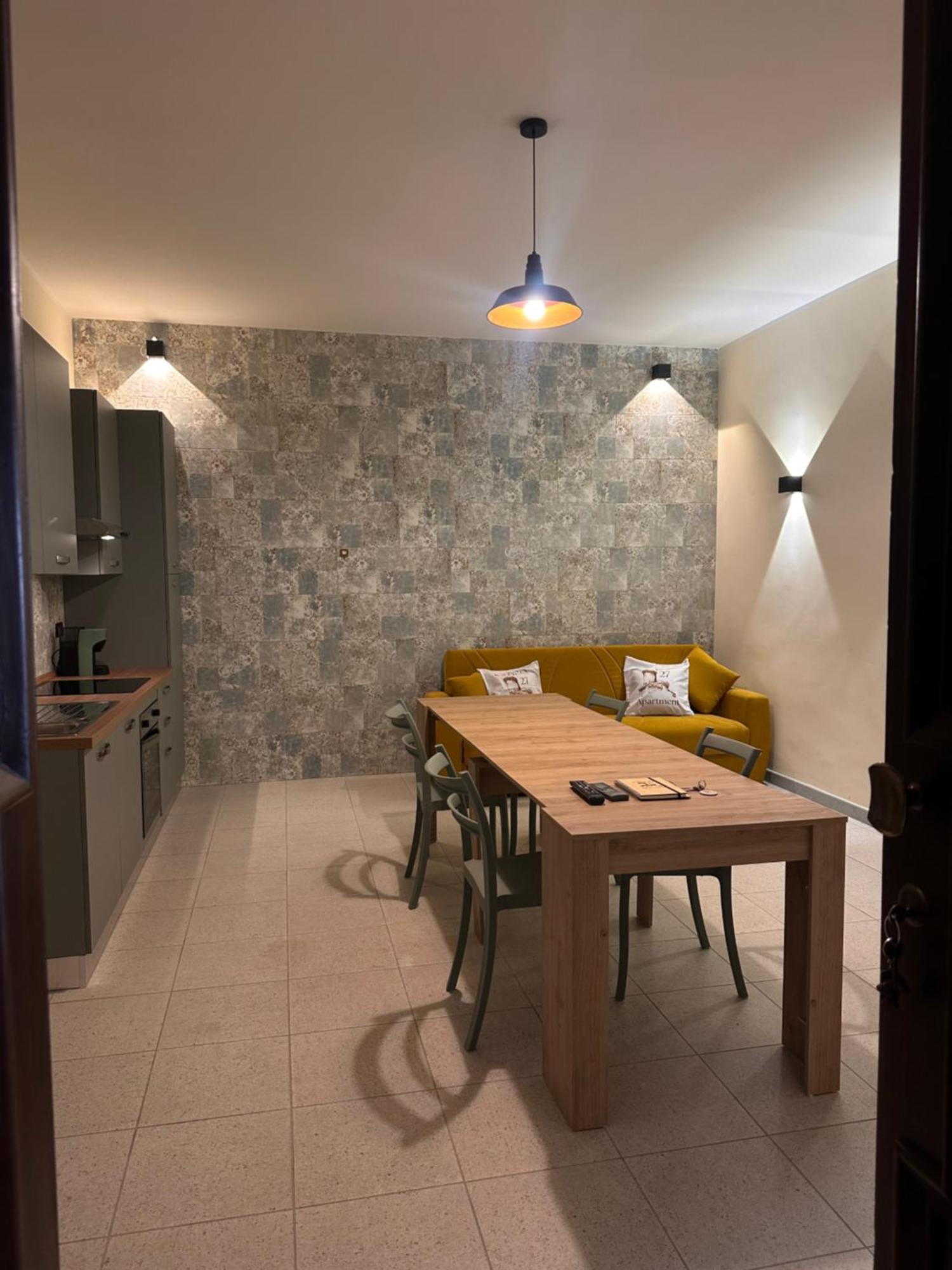 Civico 27 Apartment Fondi Zewnętrze zdjęcie